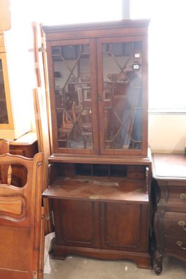 several pieces of furniture are sitting in a room with a window
