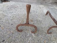 Paire de pilatres en chêne sculpté de cannelures. (photo 6)