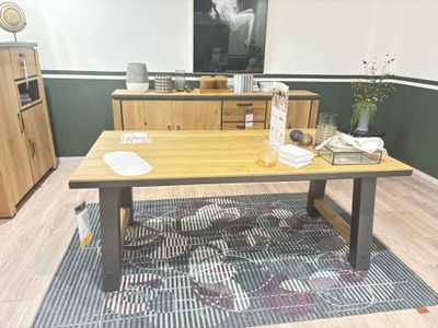 Table H&H modèle PERIGUEUX en placage de chêne (pv 2199€) - Photo 1