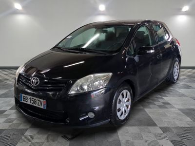 TOYOTA - AURIS 90 D-4D FAP ACTIVE - GO - Mise en service: 21…