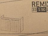 a picture of a box with a picture of a box on it