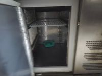 2 tours réfrigérés positifs à deux portes sans marque appare… (photo 6)
