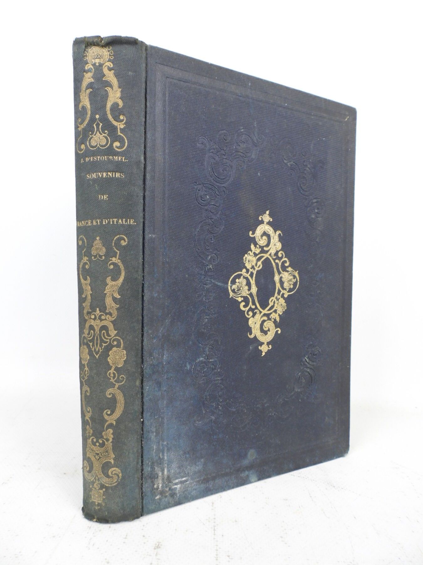 Objets d'art & Curiosités