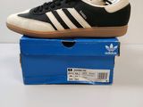 Baskets adidas Originals Gazelle en noir et blanc avec semelles en caoutchouc