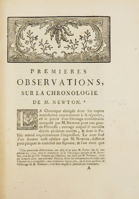 un vieux livre sur lequel figure l'image en noir et blanc d'un oiseau