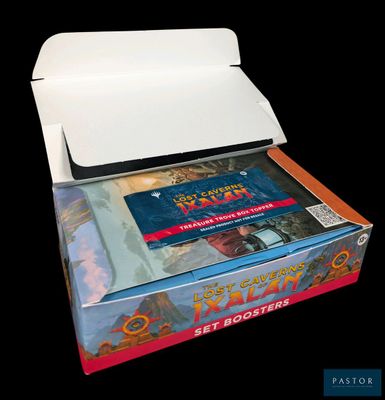 une boîte contenant un jeu, posée sur une table
