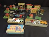 beaucoup de jouets posés sur une table