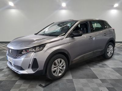 La nouvelle Chevrolet Spark 2020 est exposée dans un showroom