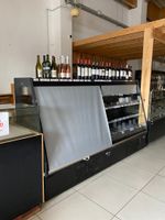 Une double vitrine réfrigérée libre-service COSTAN en métal,…