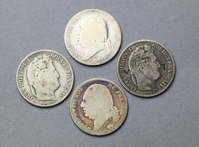 FRANCE : LOUIS XVIII et LOUIS-PHILIPPE I : Lot de 4 pièces de 1 Franc  - Photo 1