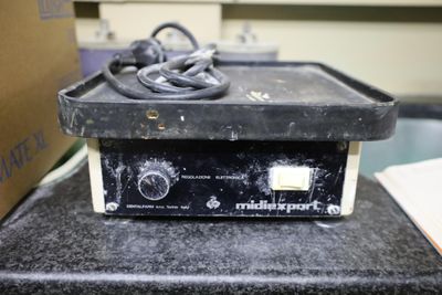 an image of a black and white photo of a microwave
