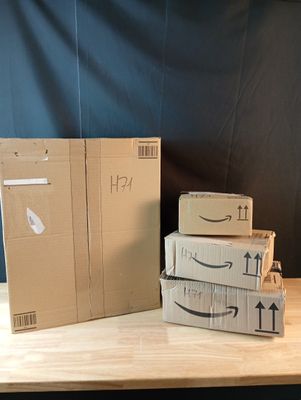 Lot de 4 colis Mystere (Retour Amazon,NPAI, Adresse incomple…