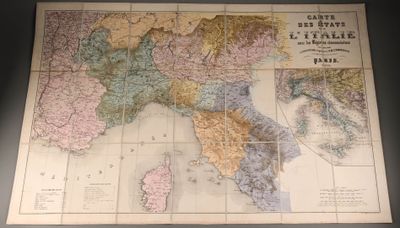 une vieille carte de la France avec les noms des villes