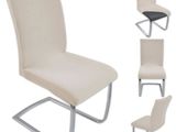 plusieurs photos d'un ensemble de quatre chaises de styles différents
