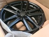 a box with a wheel inside of it