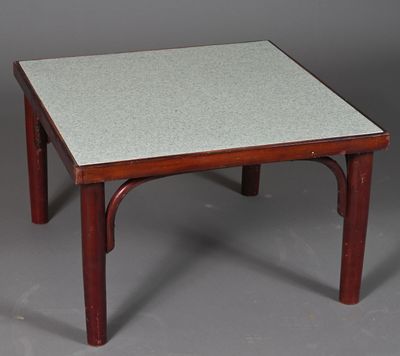 Table basse quadrangulaire en bois verni, plateau en stratif…