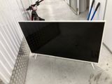 a picture of a television that is sitting on the floor