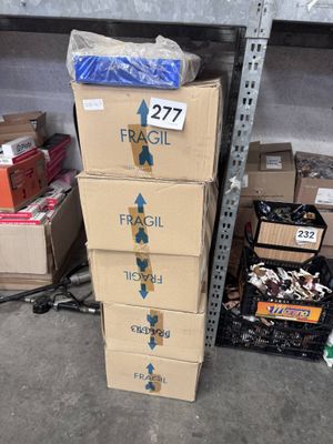 Lot de 6 néons à suspendre