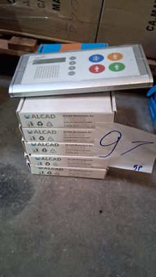 Lot de 5 pupitres ou terminaux de commande ALCAD