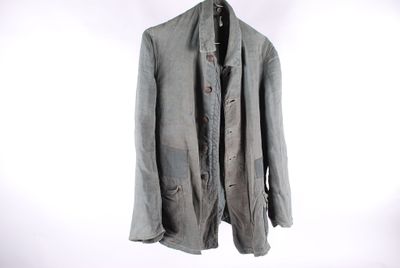 Une veste de travail en treillis