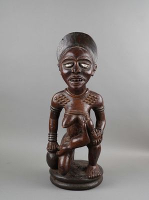 Maternité Phemba, Yombe, RDC. H : 46 cm