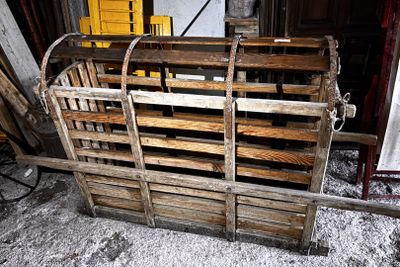 Caisse à cochon - Photo 1