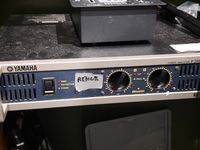 Système de sonorisation comprenant 4 enceintes JBL, un ampli… (photo 4)