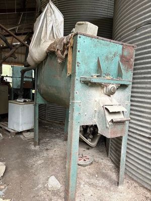 a machine that is sitting inside of a building