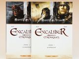 deux livres de la série « Chroniques d'Excalibr » sur fond blanc