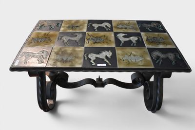 CHASSIN Table basse piétement à enroulement en fer forgé