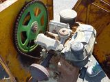 a small machine that is sitting on the ground