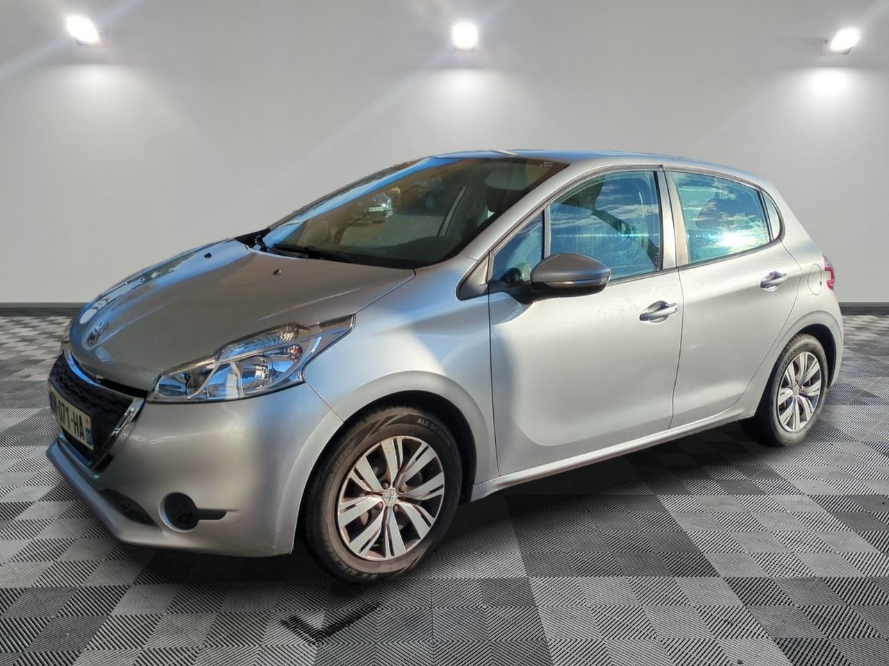 PEUGEOT - 208 1.2 PURETECH 82CH BVM5 ACTIVE - ES - Mise en s…