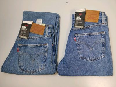 Lot de 2 jeans LEVI'S 501 Original Cropped, T.25 - NEUFS - Ce lot chez - Photo 1