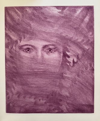 le dessin du visage d'une femme est présenté dans un cadre violet