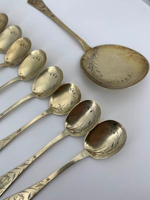 Service à glace en vermeil 925°/°°° comprenant 1 cuillère de… - Photo 1