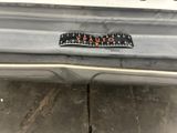a sticker that says vado on it on the back of a car