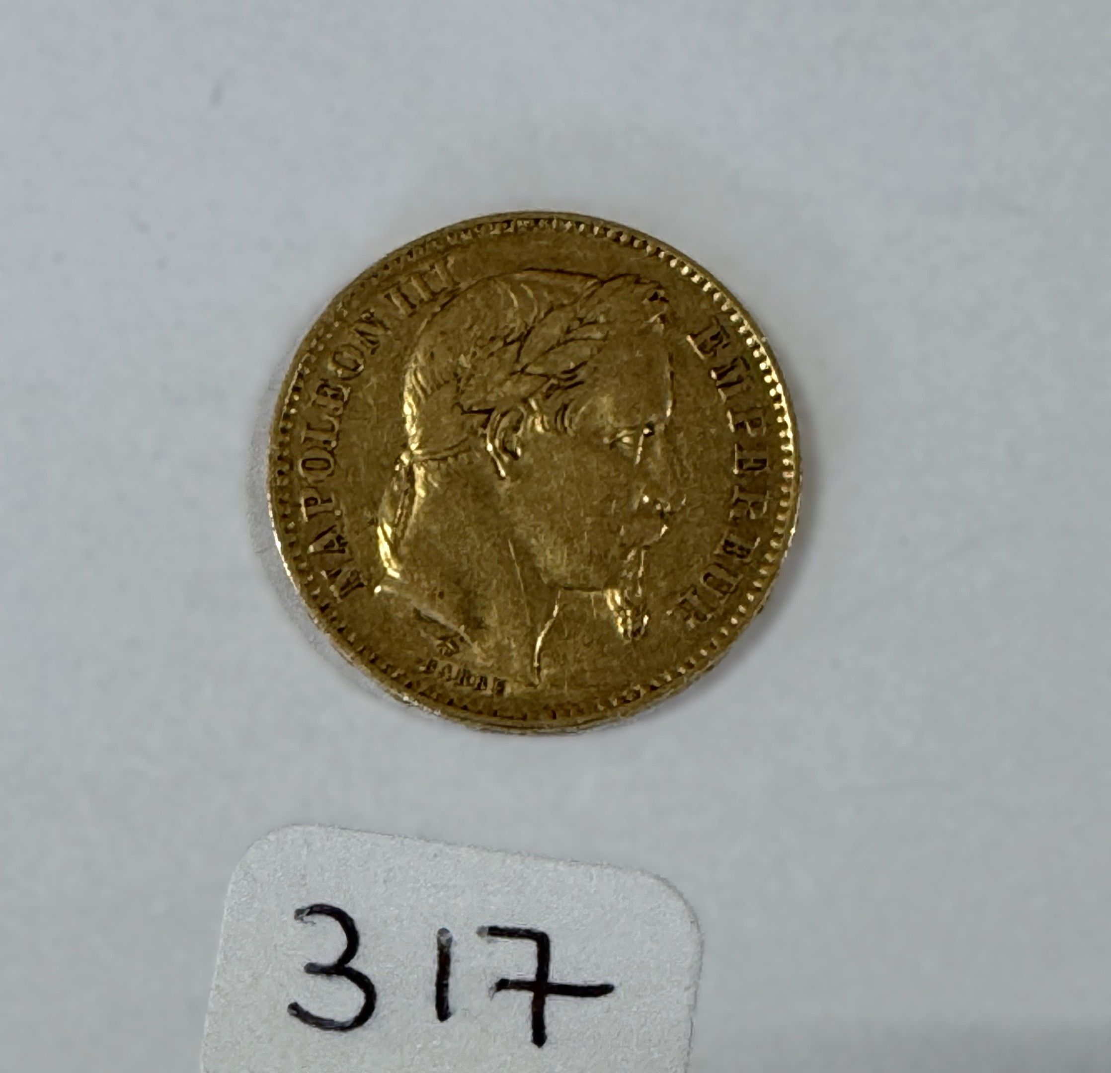 Objets d'art & Curiosités