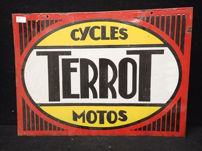 un panneau rouge et jaune bordé de noir
