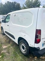 CTTE CITROEN Berlingo de couleur blanche … (photo 2)
