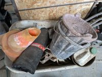Outillage à mains dont : balais, taloches, scies, etc… (photo 3)
