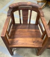 Paire de fauteuil style Colonial en bois massif. (photo 3)