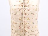 a woman ' s vest on a mannequin mannequin mannequin mannequin mannequin mannequin mannequin mannequin mann