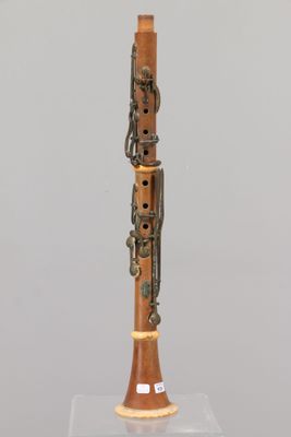 an image of a flute made out of wood and metal