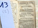 un bout de papier qui a été laissé sur une table