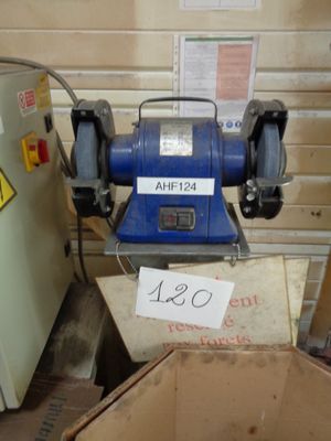 a machine that is sitting on a box in a room