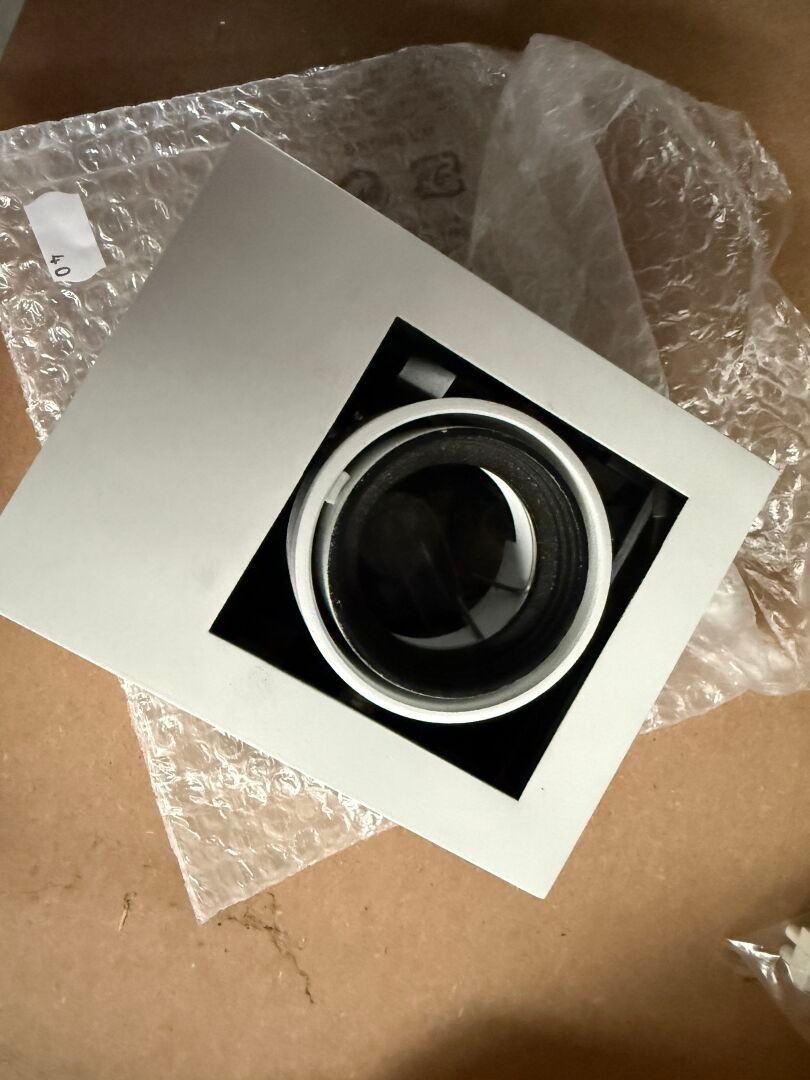 Objets d'art & Curiosités