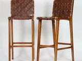 paire de tabourets de bar en cuir avec dossier tressé