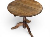 une vieille table en bois avec un plateau en bois sur fond blanc
