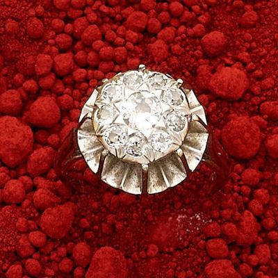 Bague en or gris 18K (750e) et platine, composée d'un platea…