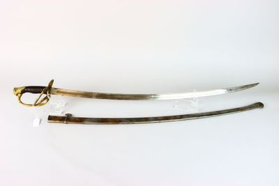 une image représentant une paire d'épées sur un fond blanc